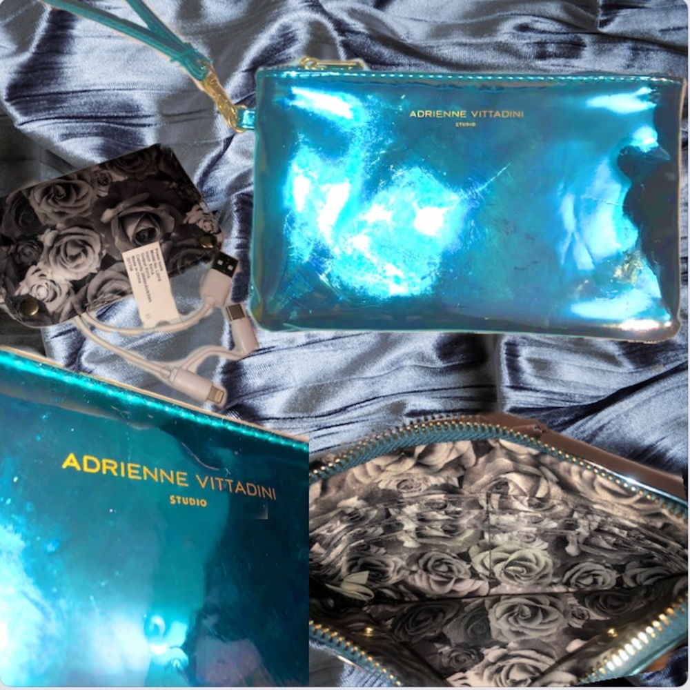 Turquoise clutch